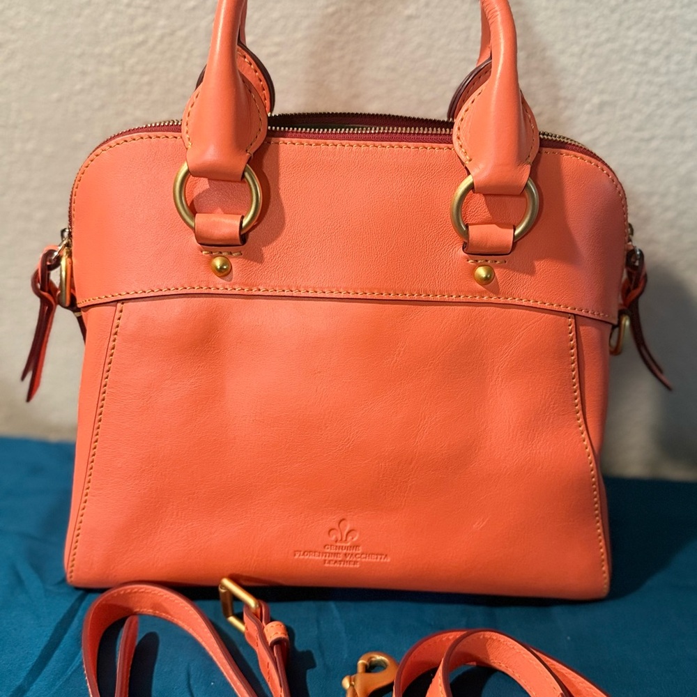 Dooney & Bourke Camden Salmon Florentine Italian Leather NWT RARE! HTF - Picture 3 of 15